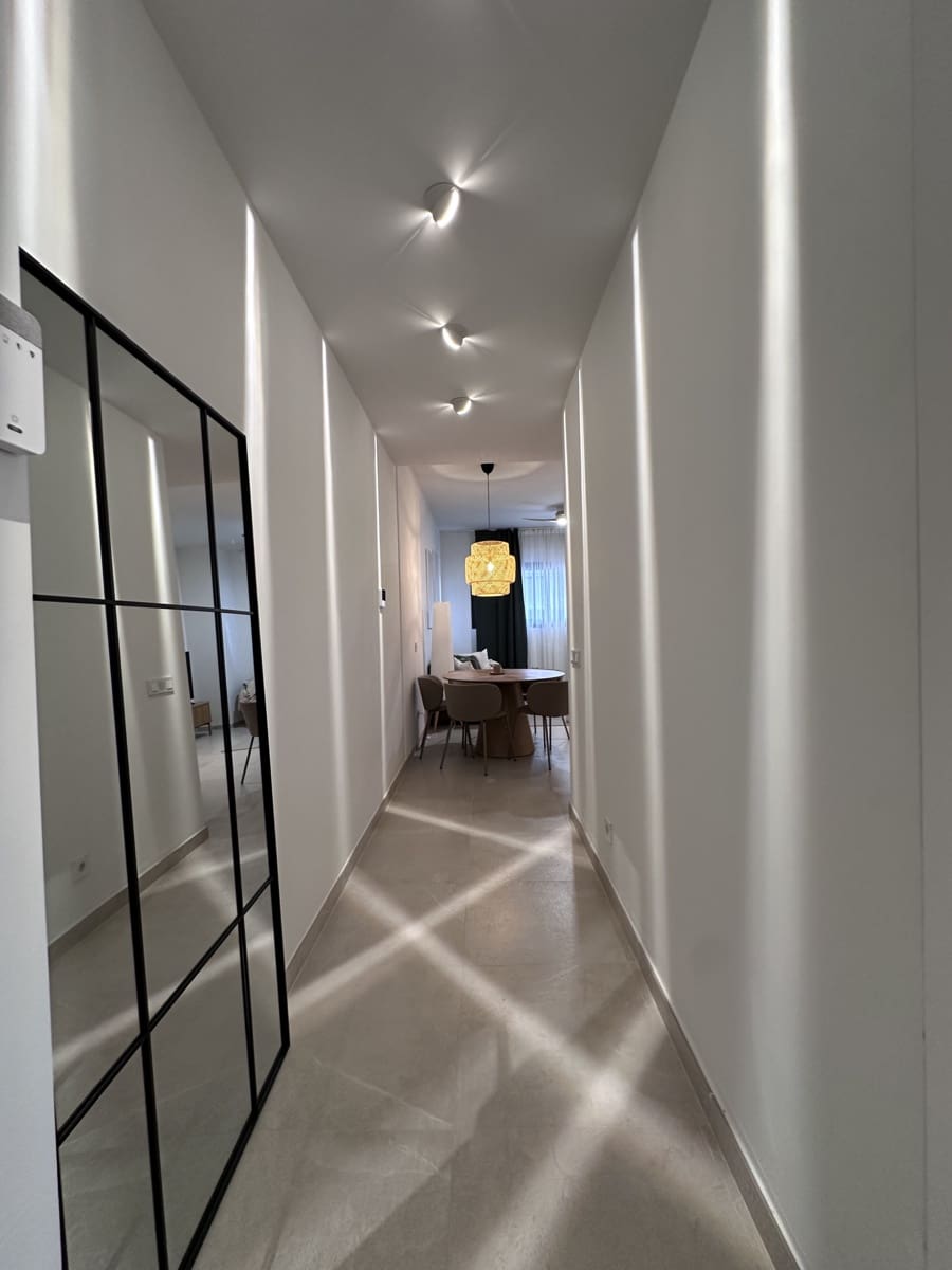 2 soverom Leilighet til salgs i Estepona med svømmebasseng garasje - € 550 000 (Ref: 9254834)