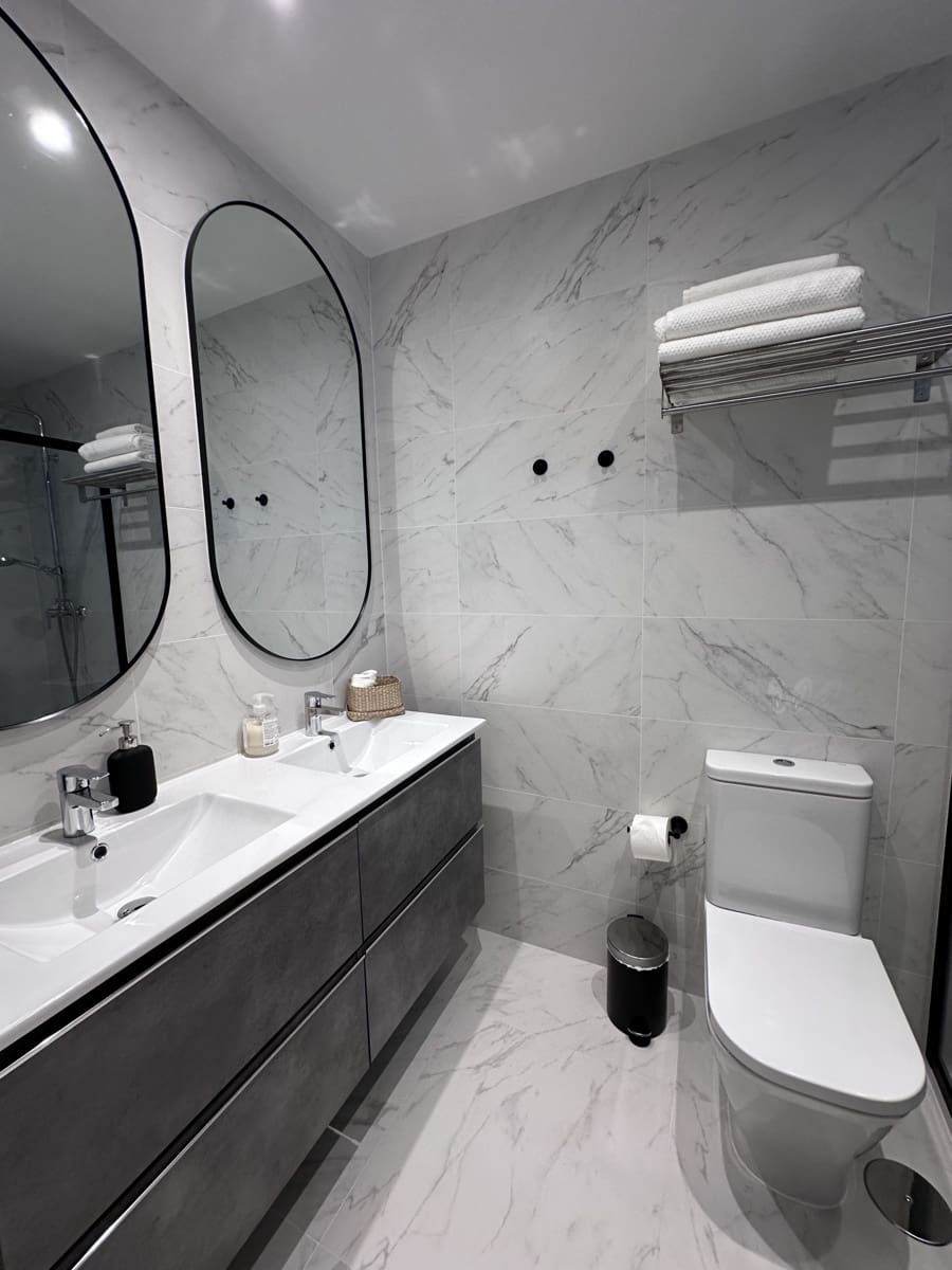 2 soverom Leilighet til salgs i Estepona med svømmebasseng garasje - € 550 000 (Ref: 9254834)