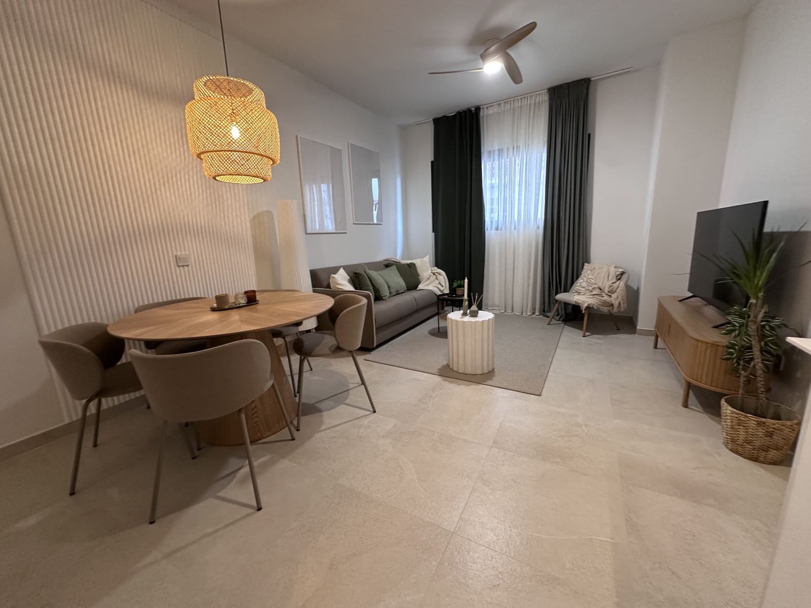 2 soverom Leilighet til salgs i Estepona med svømmebasseng garasje - € 550 000 (Ref: 9254834)