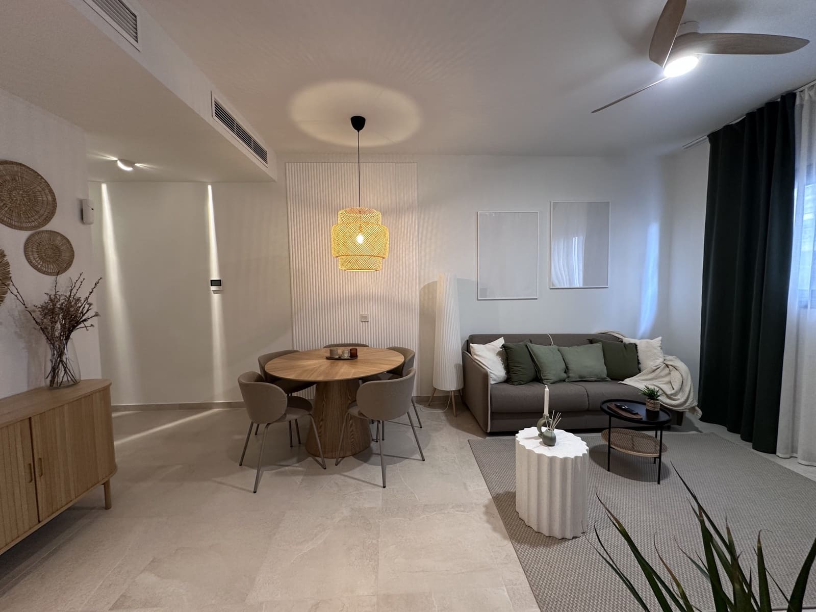 2 soverom Leilighet til salgs i Estepona med svømmebasseng garasje - € 550 000 (Ref: 9254834)