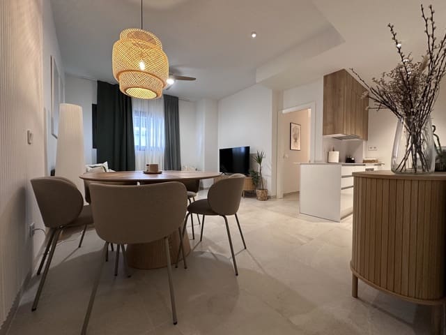 2 sovrum Lägenhet till salu i Centro, Estepona med pool garage - 550 000 € (Ref: 9254834)