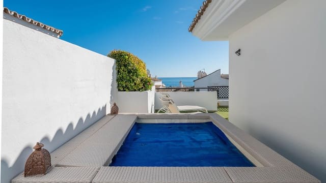 3 quarto Apartamento para venda em Puerto Banus, Marbella com piscina - 900 000 € (Ref: 9276029)