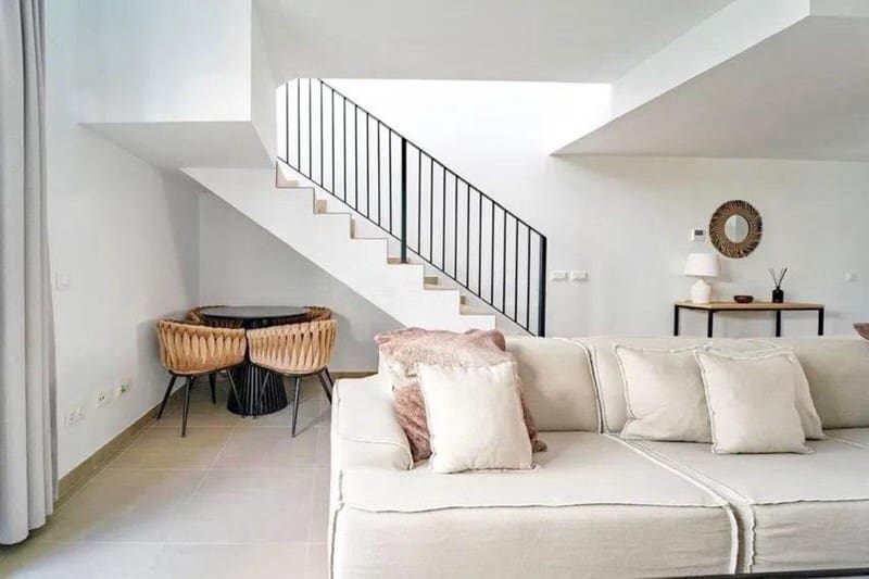 3 soveværelse Byhus til salg i Cancelada med swimmingpool garage - € 521.000 (Ref: 9276030)