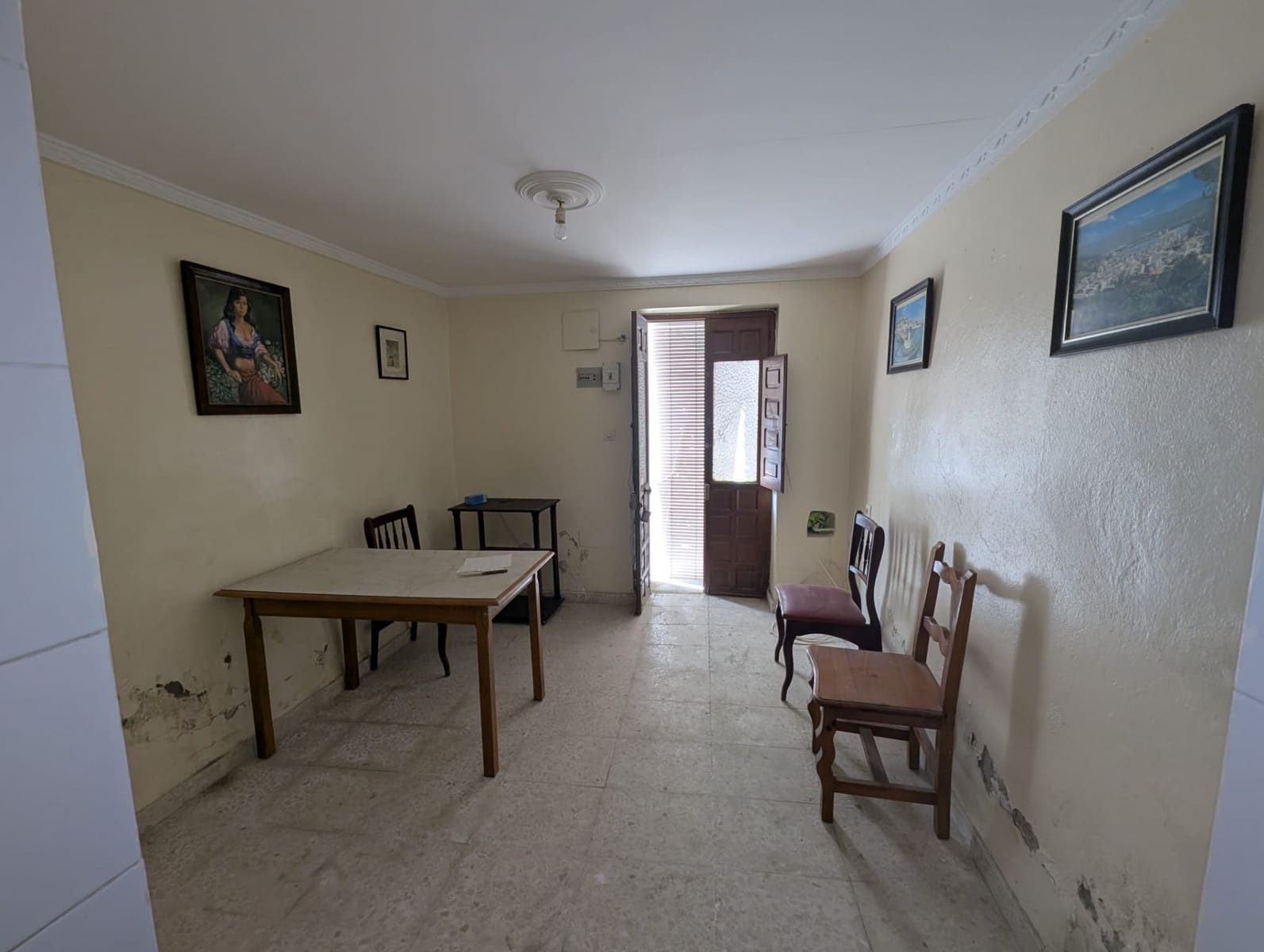 2 soveværelse Byhus til salg i Manilva - € 150.000 (Ref: 9300759)