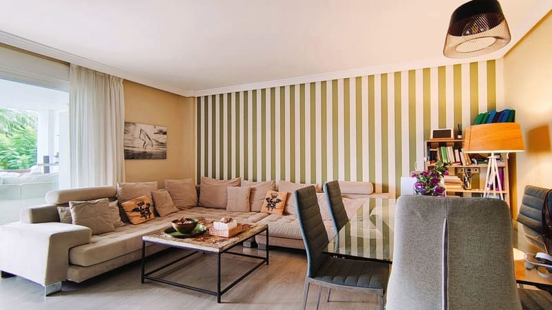 Apartamento de 2 habitaciones en New Golden Mile en venta con piscina garaje - 349.000 € (Ref: 9455973)