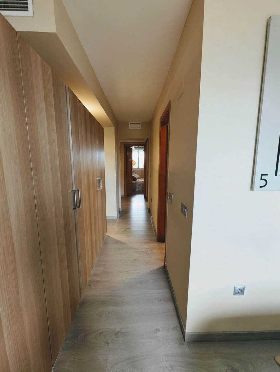 Apartamento de 2 habitaciones en New Golden Mile en venta con piscina garaje - 349.000 € (Ref: 9455973)