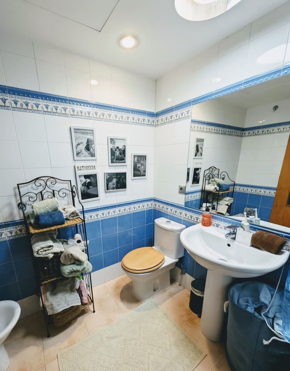 Apartamento de 2 habitaciones en New Golden Mile en venta con piscina garaje - 349.000 € (Ref: 9455973)