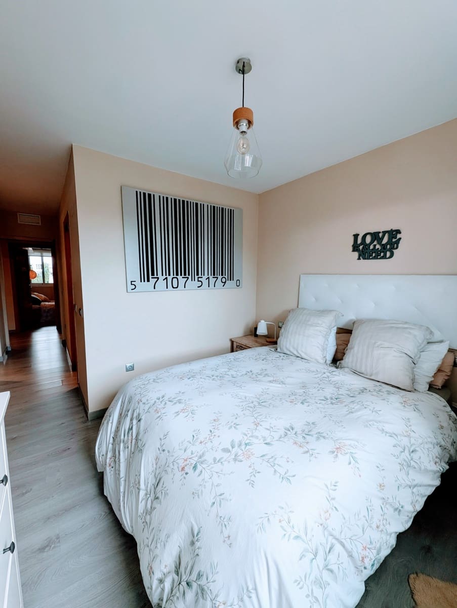 Apartamento de 2 habitaciones en New Golden Mile en venta con piscina garaje - 349.000 € (Ref: 9455973)