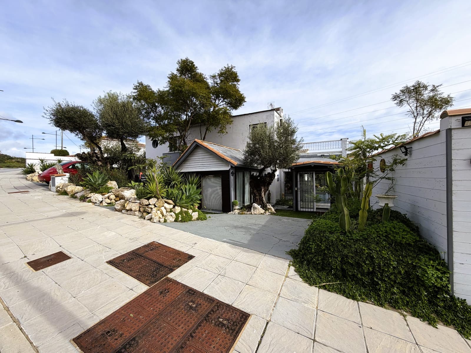 5 sypialnia Willa na sprzedaż w Estepona z basenem garażem - 794 000 € (Ref: 9568269)