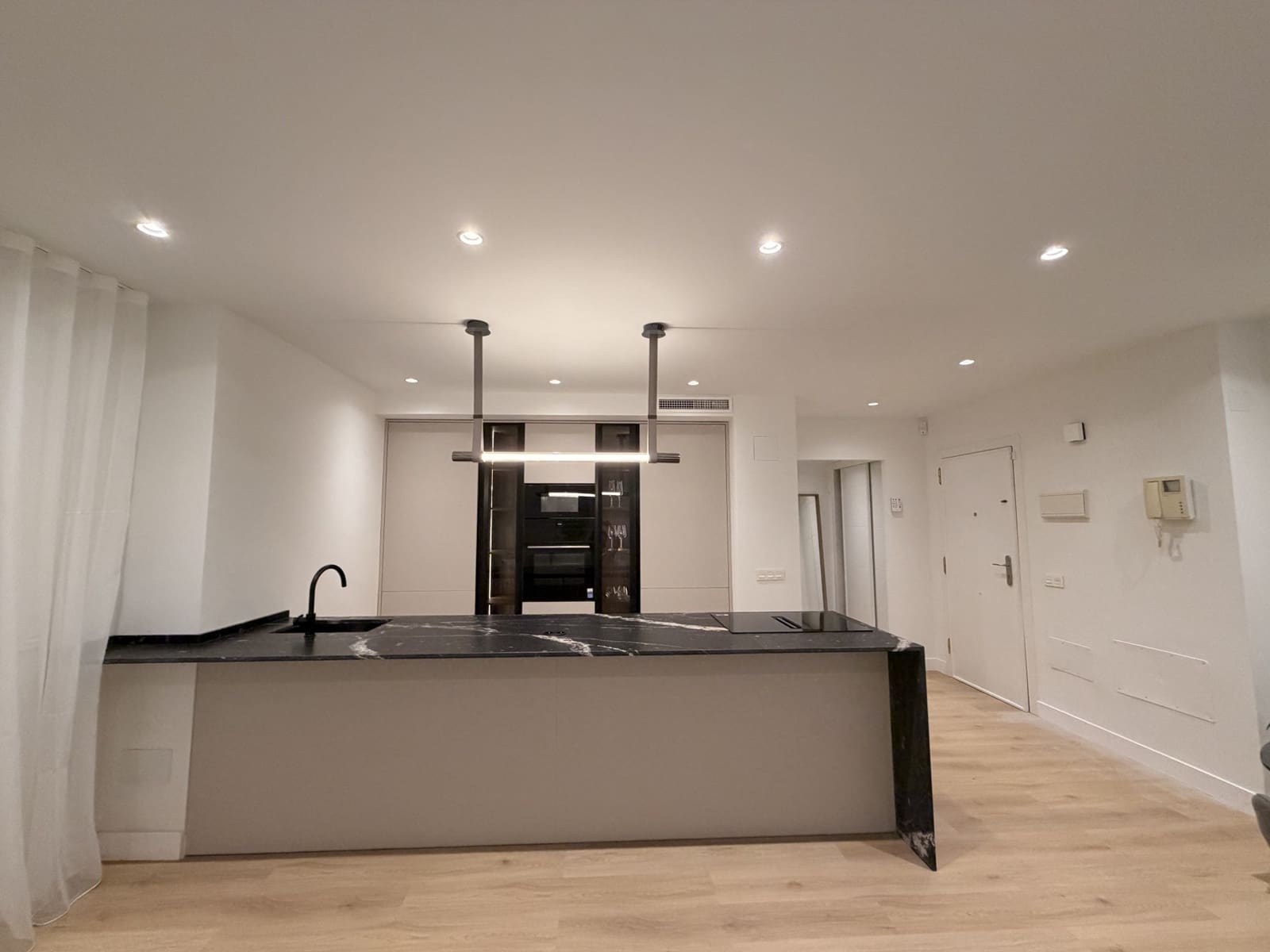 3 soveværelse Lejlighed til salg i Marbella med swimmingpool garage - € 715.000 (Ref: 9670253)