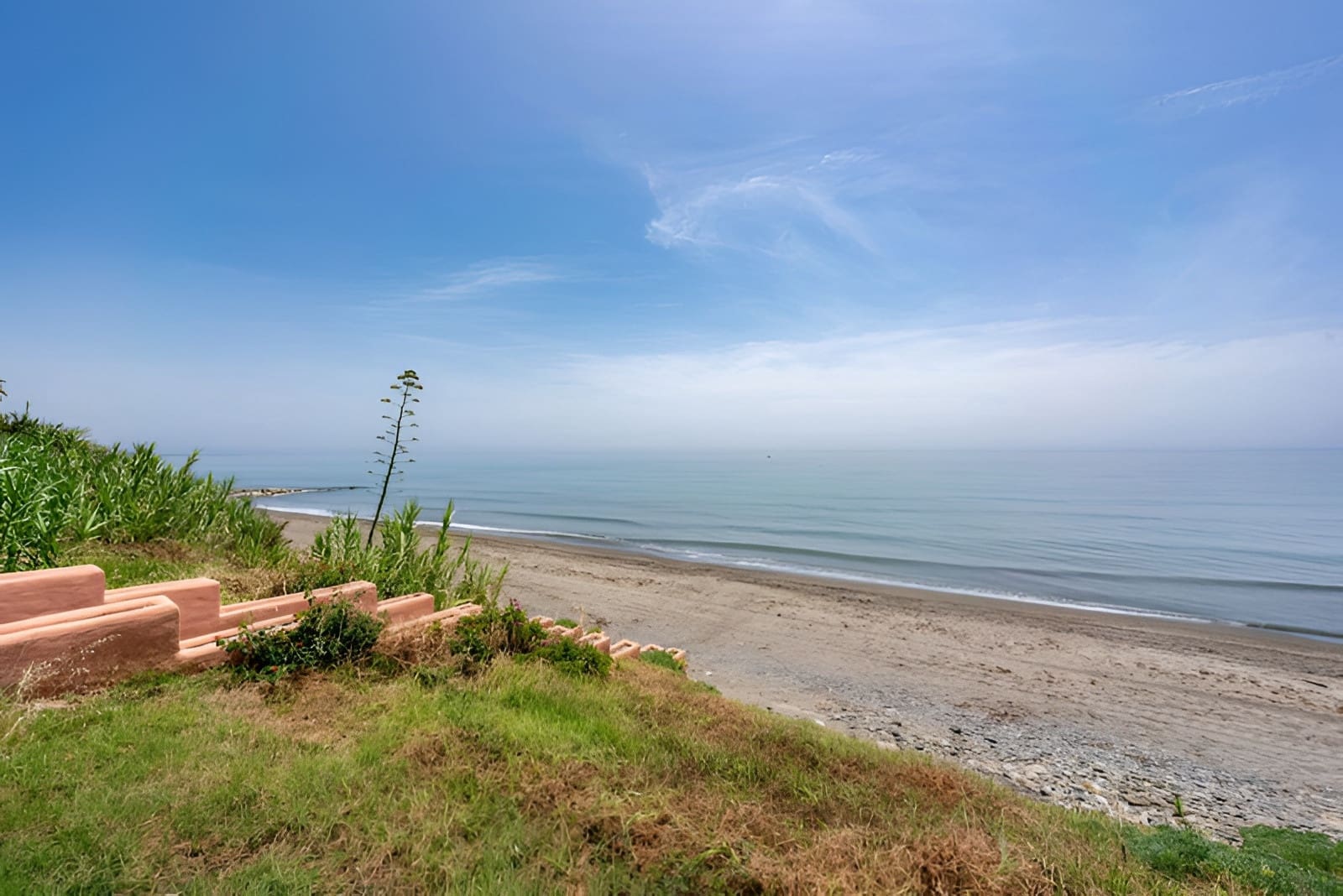 Apartamento de 3 habitaciones en New Golden Mile en venta con piscina garaje - 825.000 € (Ref: 9698157)