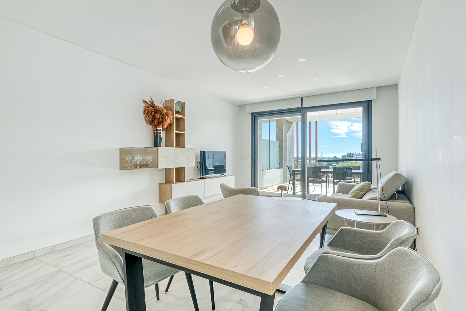 2 bedroom Penthouse for sale in New Golden Mile with pool garage - € 690,000 (Ref: 9698159)