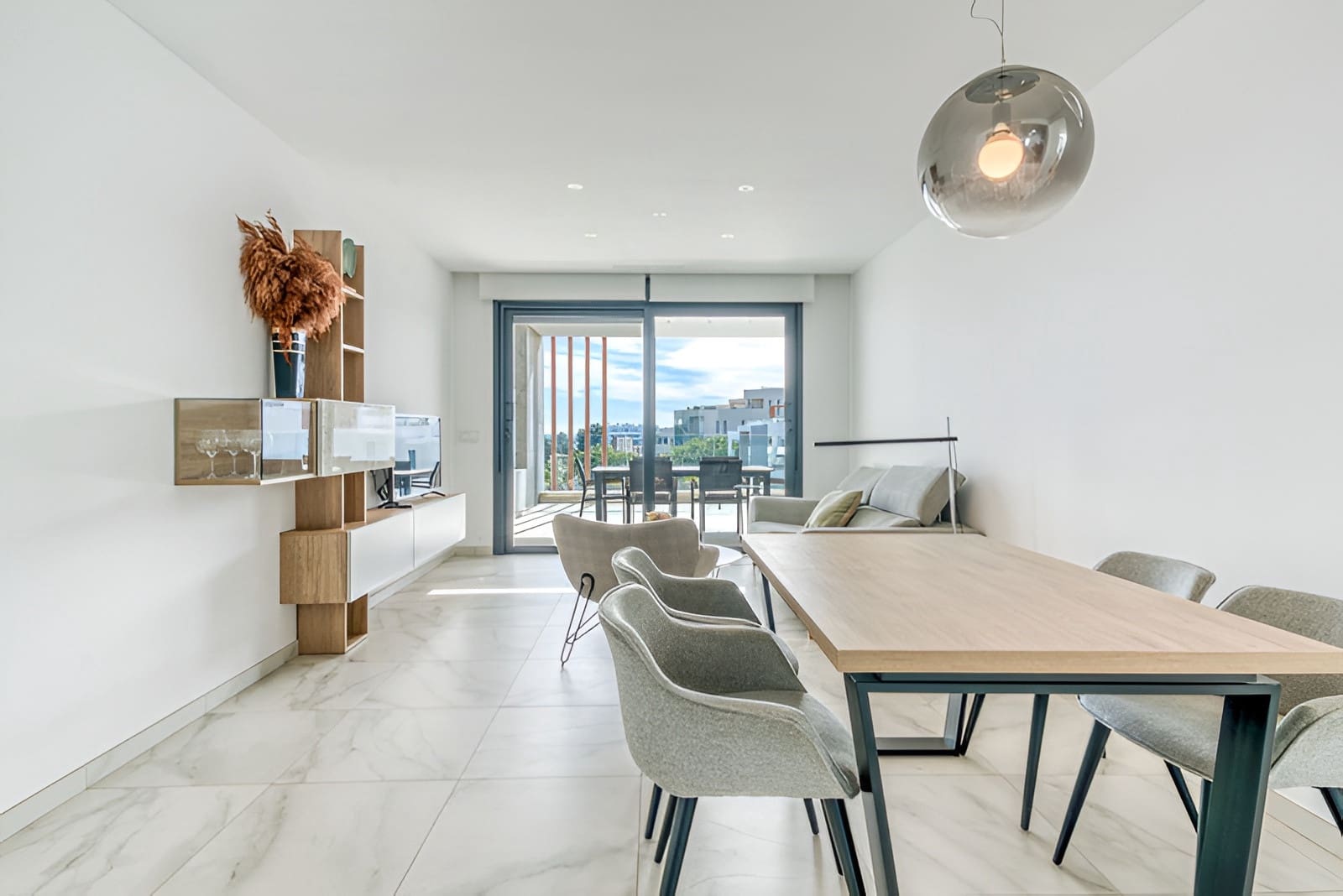 2 bedroom Penthouse for sale in New Golden Mile with pool garage - € 690,000 (Ref: 9698159)