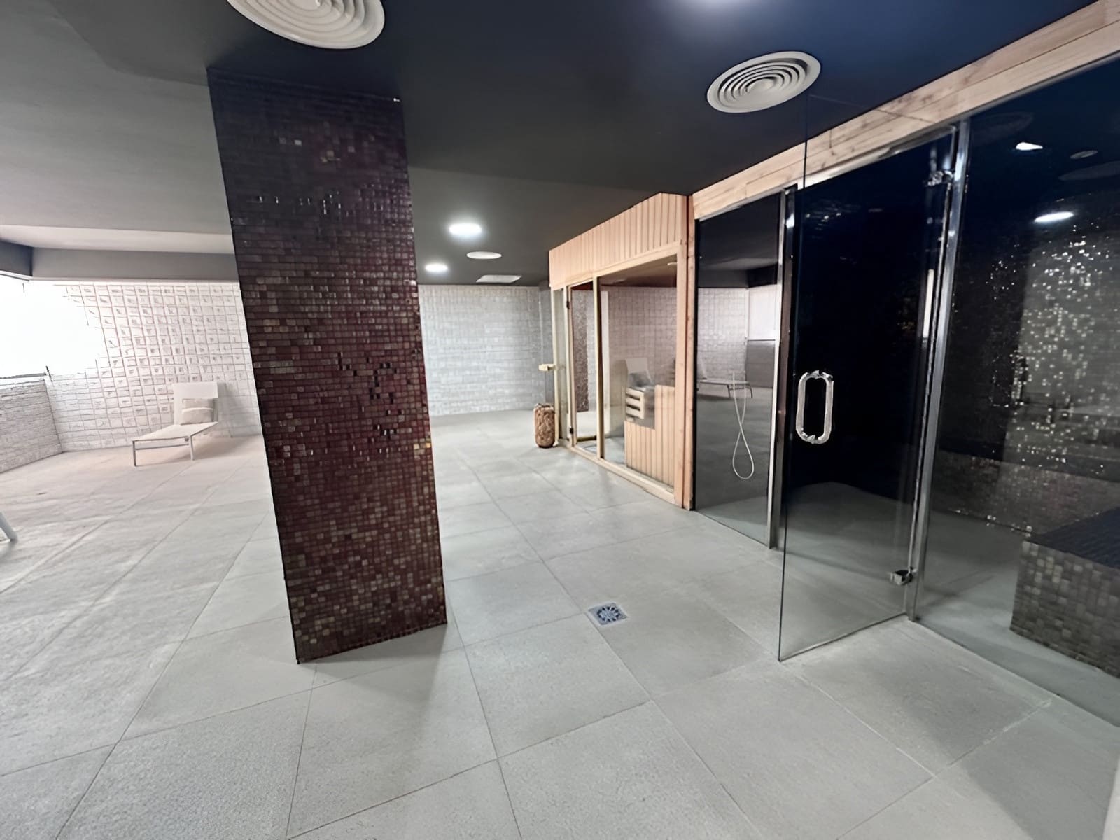 2 quarto Apartamento para venda em Fuengirola com piscina garagem - 650 000 € (Ref: 9698160)