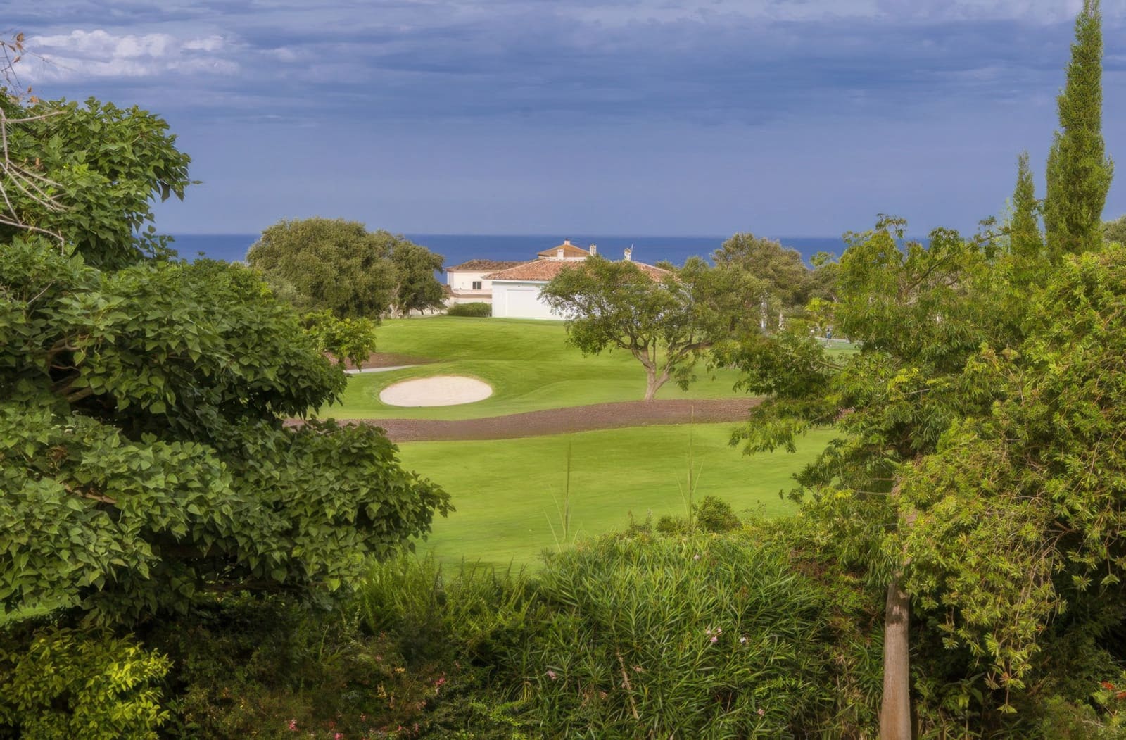 6 bedroom Villa for sale in San Roque with pool garage - € 4,700,000 (Ref: 9701443)