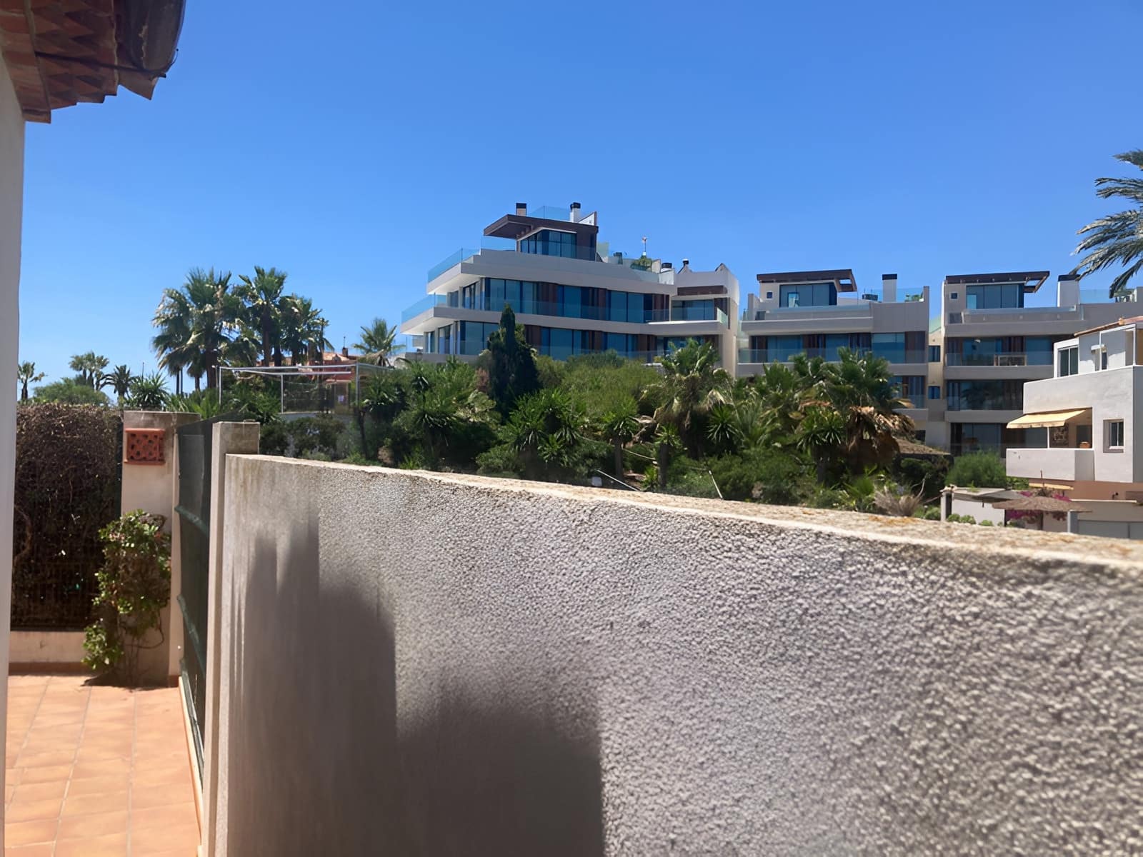 5 bedroom Townhouse for sale in Estepona with pool garage - € 1,755,000 (Ref: 9701444)