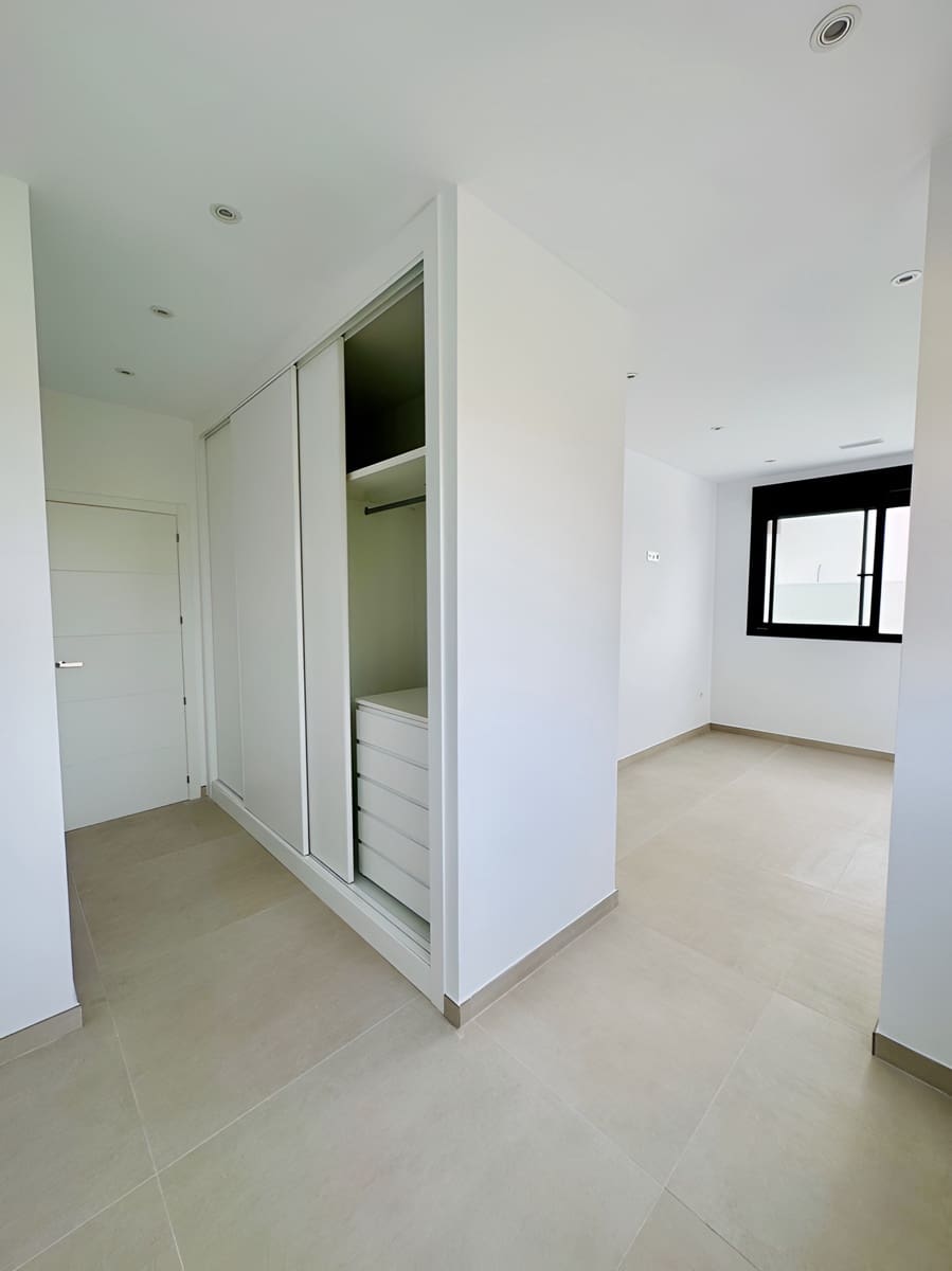 4 soveværelse Villa til salg i Mijas med swimmingpool garage - € 1.040.000 (Ref: 9701446)