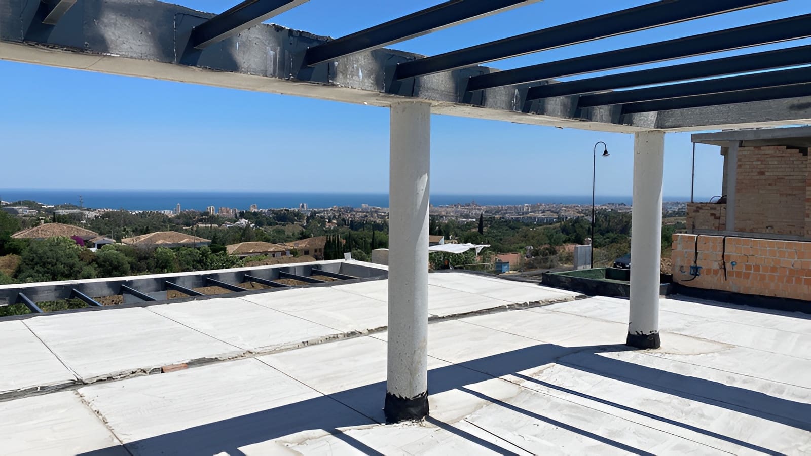 4 soveværelse Villa til salg i Mijas med swimmingpool garage - € 1.040.000 (Ref: 9701446)