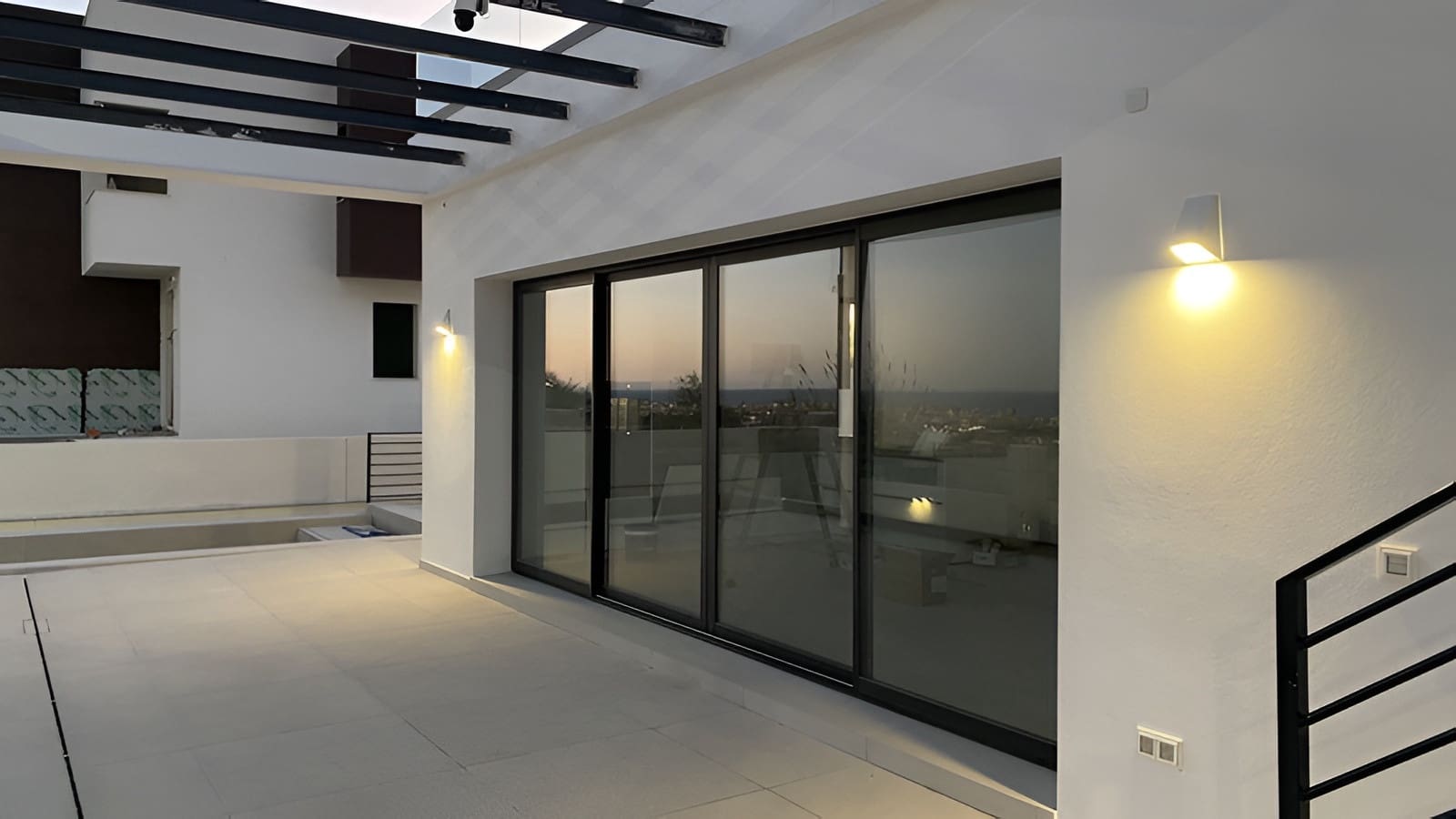 4 soveværelse Villa til salg i Mijas med swimmingpool garage - € 1.040.000 (Ref: 9701446)