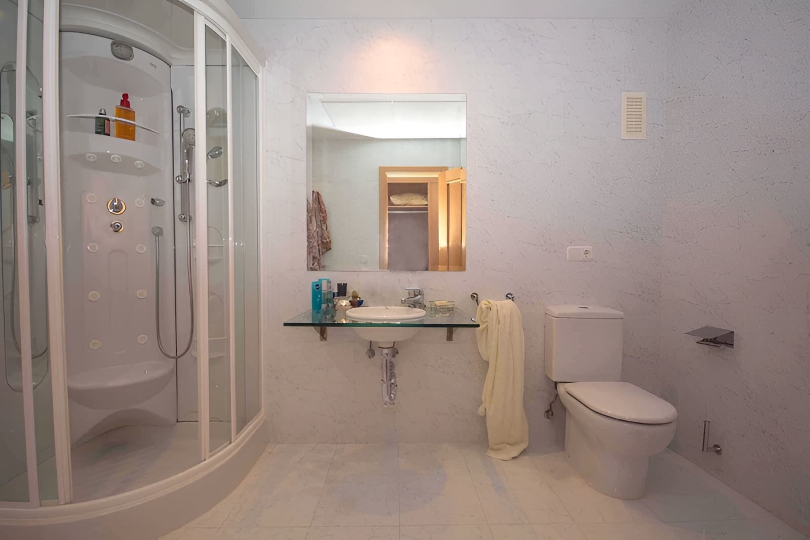 4 camera da letto Appartamento in vendita in New Golden Mile con piscina garage - 845.000 € (Rif: 9701447)