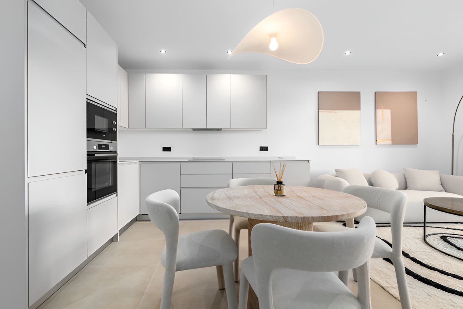 3 bedroom Apartment for sale in Marbella with pool garage - € 699,000 (Ref: 9726478)