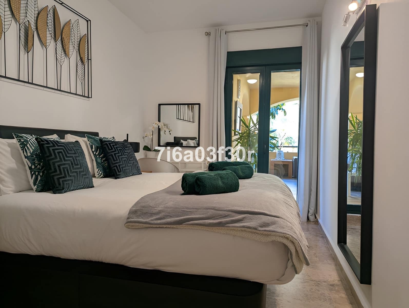3 Zimmer Apartment zu verkaufen in San Pedro de Alcantara mit Pool Garage - 695.000 € (Ref: 9726480)
