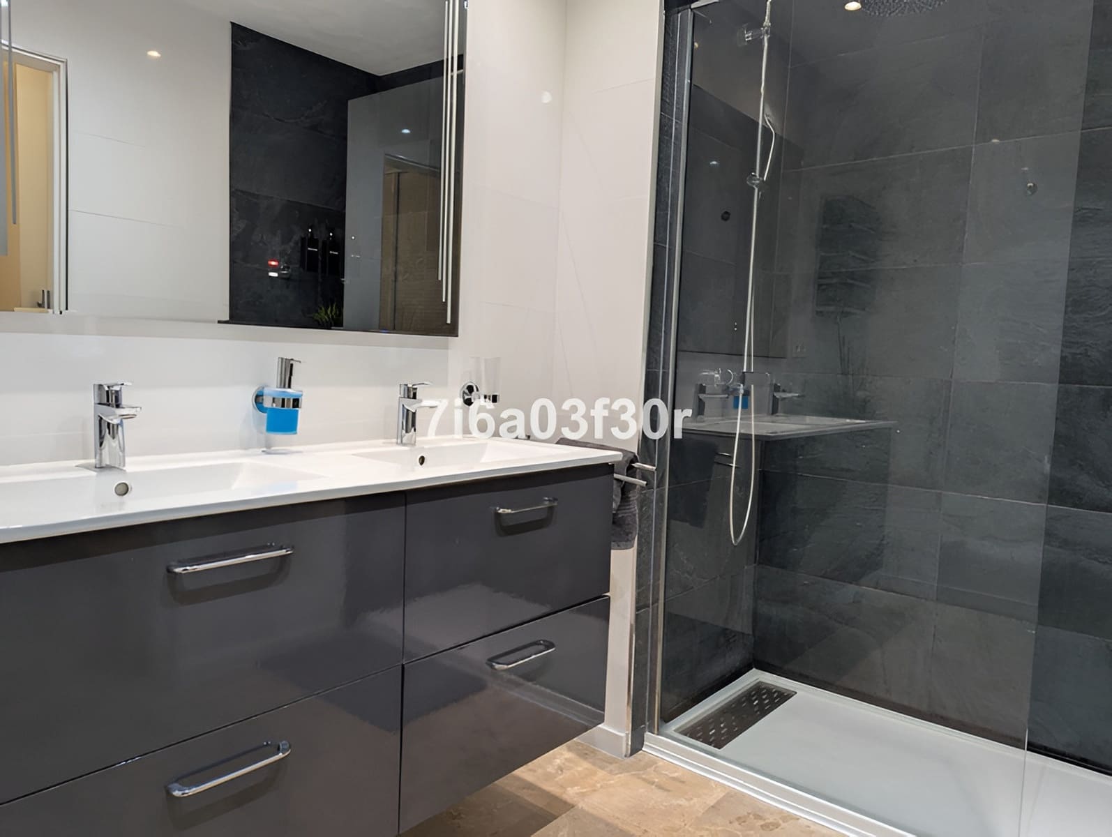 3 Zimmer Apartment zu verkaufen in San Pedro de Alcantara mit Pool Garage - 695.000 € (Ref: 9726480)