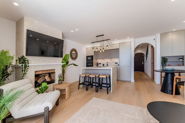 3 soverom Hus til salgs i Benahavís med svømmebasseng garasje - € 650 000 (Ref: 9726482)