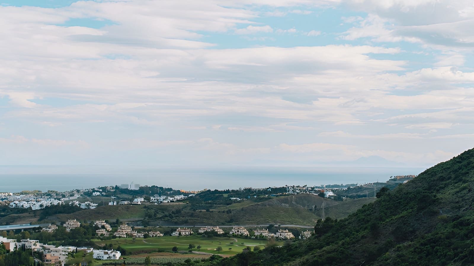 3 soverom Hus til salgs i Benahavis med svømmebasseng garasje - € 650 000 (Ref: 9726482)