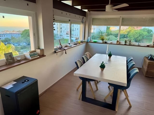 4 sypialnia Penthouse na sprzedaż w Arroyo de la Miel, Benalmádena z basenem garażem - 565 000 € (Ref: 9726484)
