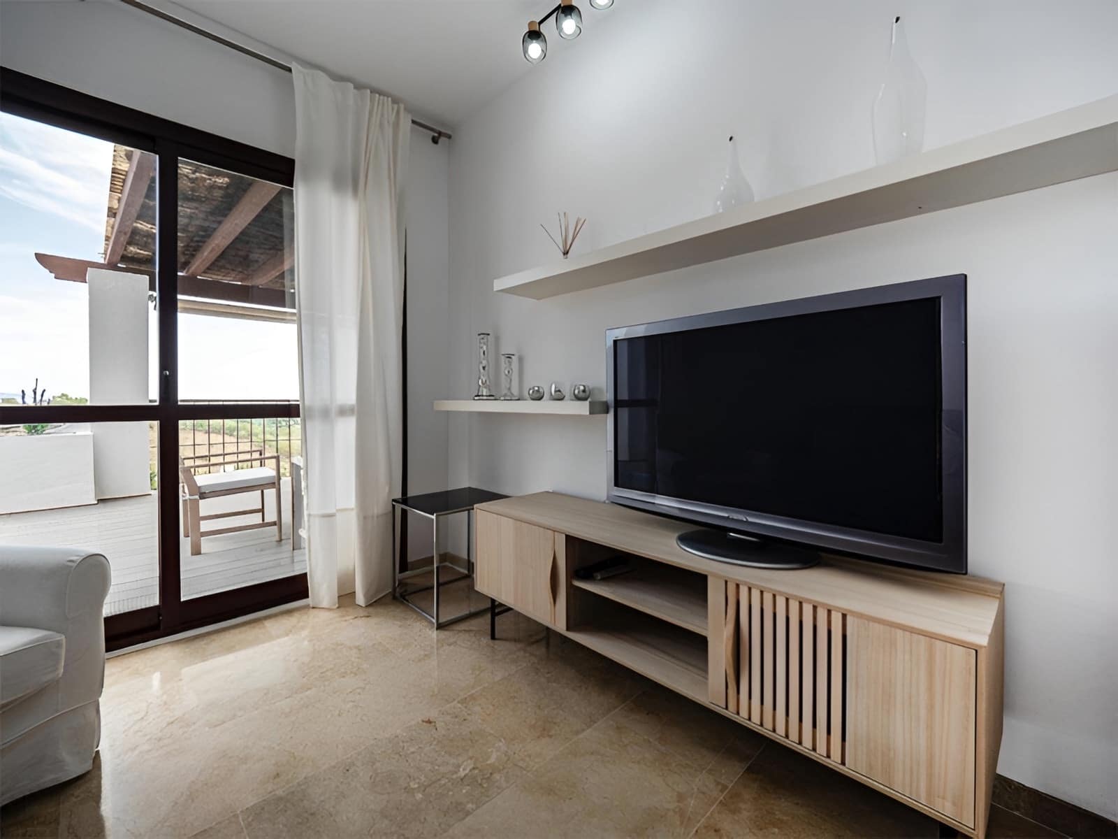 2 soverom Leilighet til salgs i Marbella med svømmebasseng garasje - € 550 000 (Ref: 9726485)