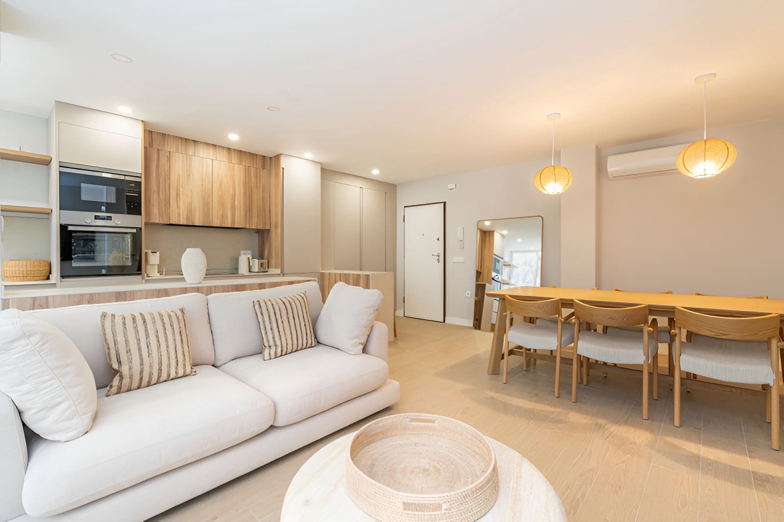 2 soverom Leilighet til salgs i Estepona - € 492 000 (Ref: 9726486)