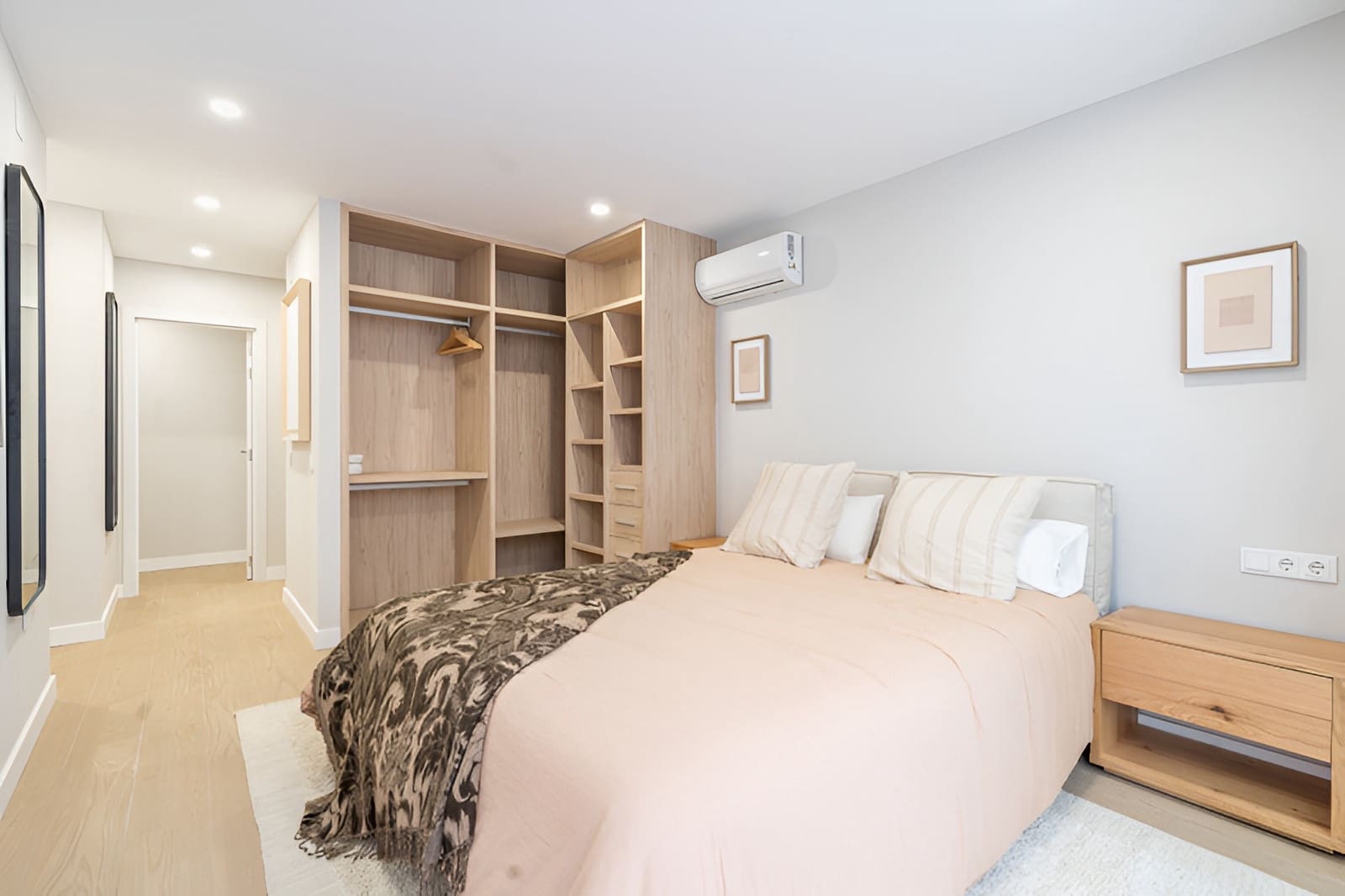 2 soverom Leilighet til salgs i Estepona - € 492 000 (Ref: 9726486)