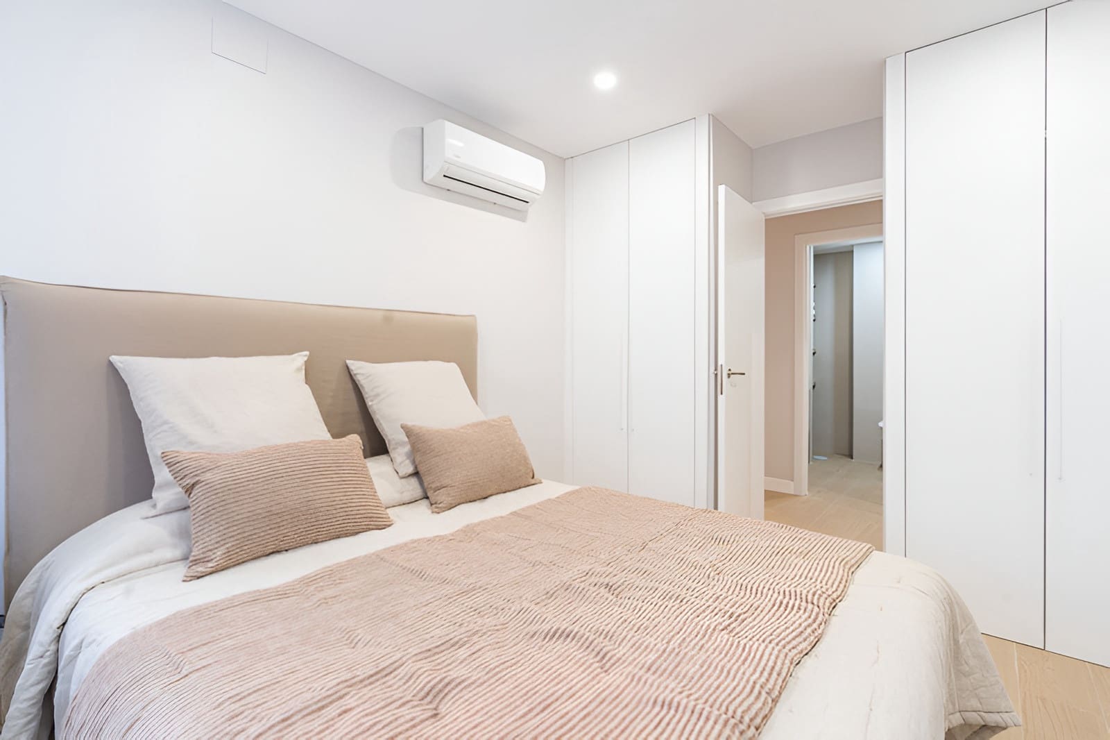 2 soverom Leilighet til salgs i Estepona - € 492 000 (Ref: 9726486)