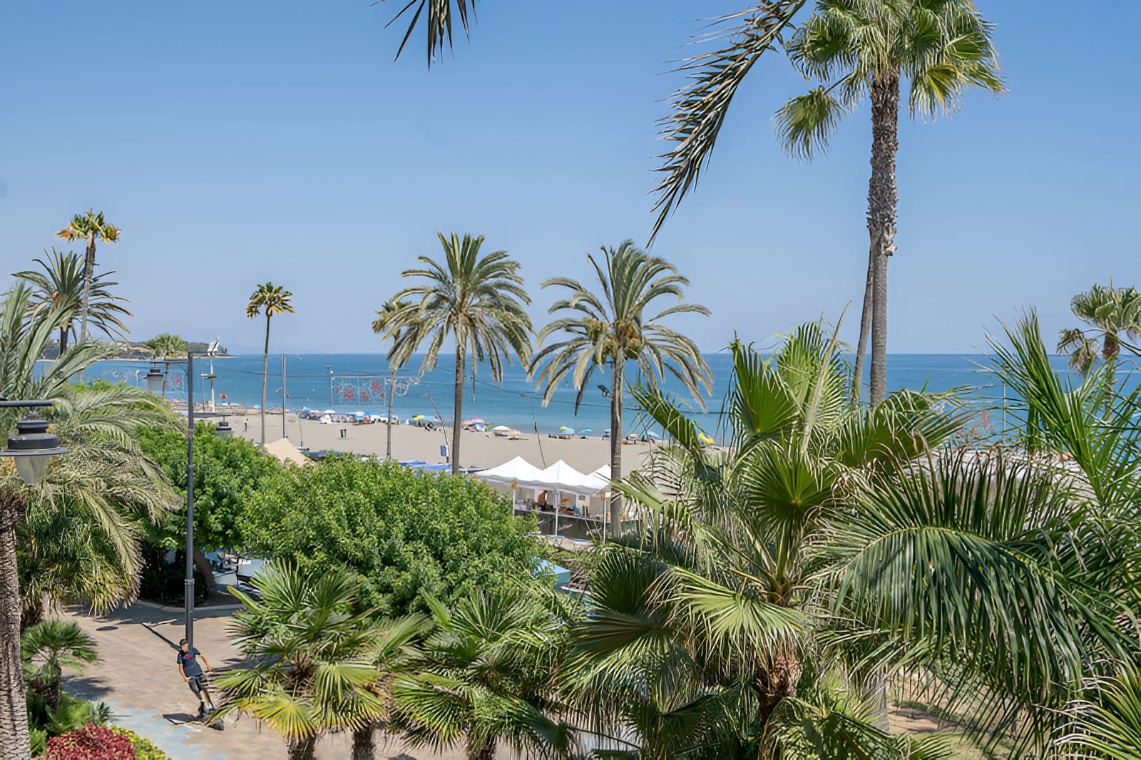 2 soverom Leilighet til salgs i Estepona - € 492 000 (Ref: 9726486)