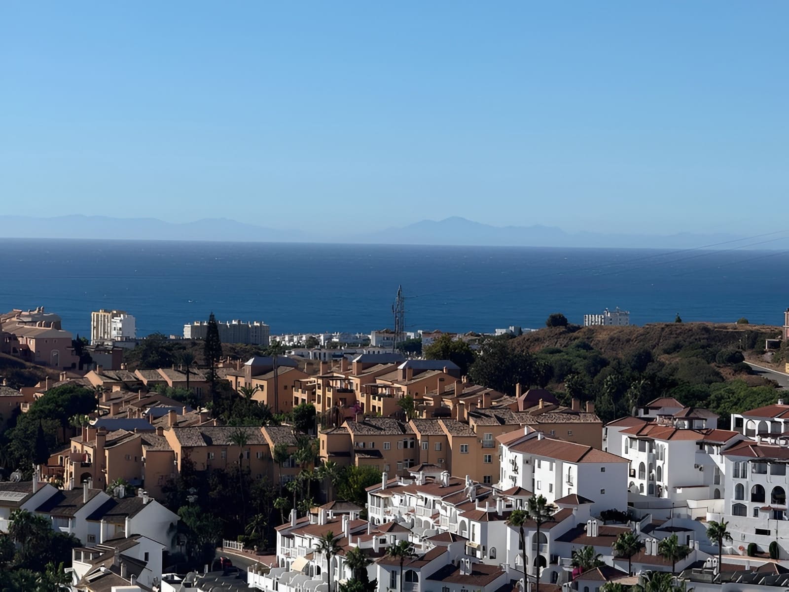 2 bedroom Penthouse for sale in Riviera del Sol with pool garage - € 350,000 (Ref: 9726488)