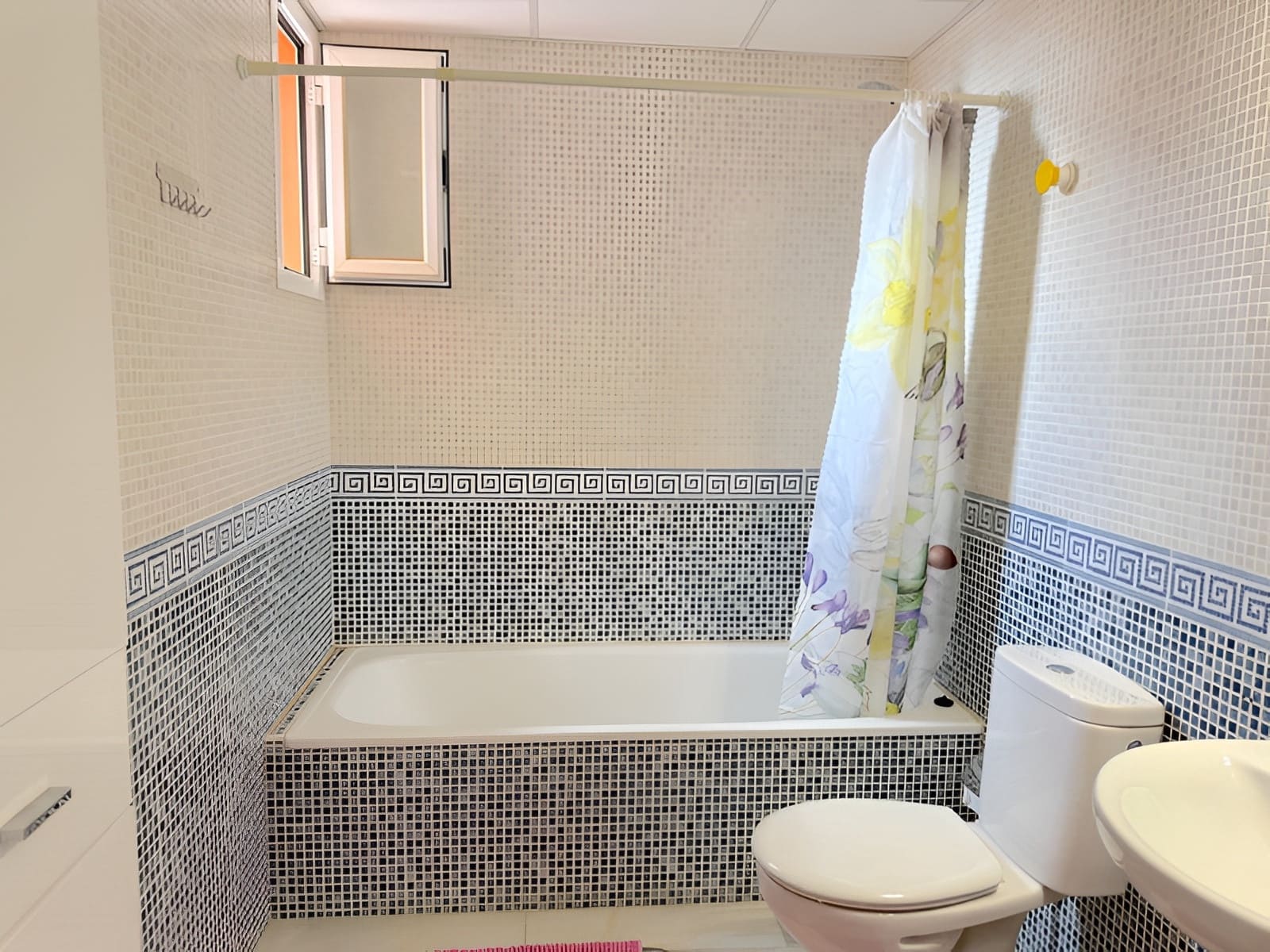 2 bedroom Penthouse for sale in Riviera del Sol with pool garage - € 350,000 (Ref: 9726488)