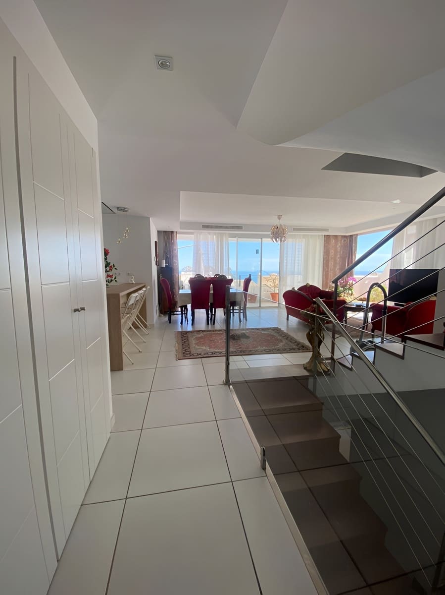 4 bedroom Villa for sale in Torremuelle with pool garage - € 1,094,000 (Ref: 9735327)