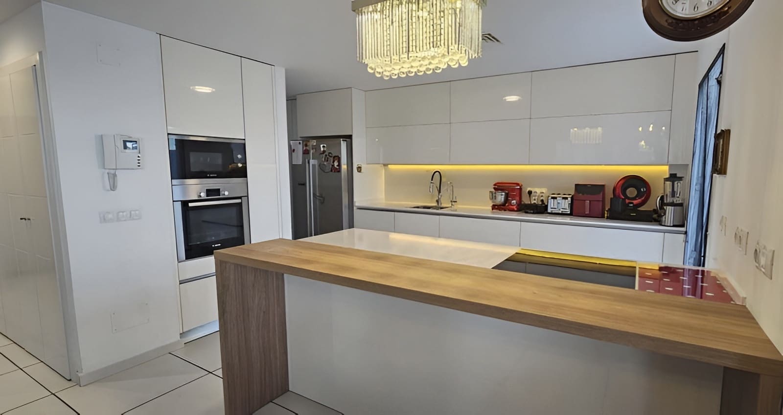 4 bedroom Villa for sale in Torremuelle with pool garage - € 1,094,000 (Ref: 9735327)