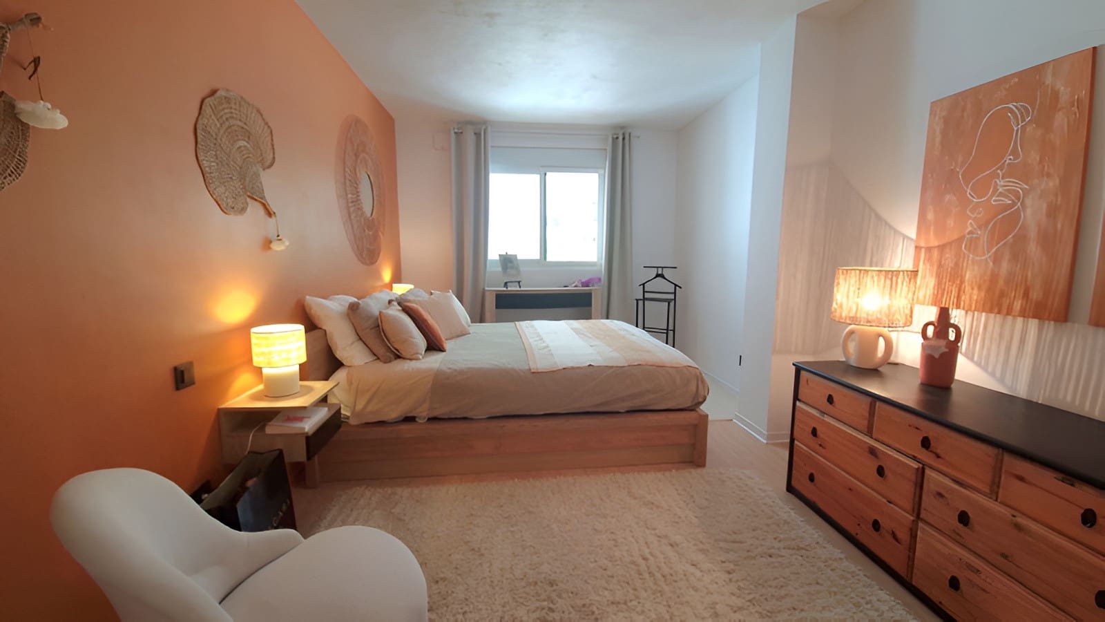 4 bedroom Apartment for sale in Nueva Andalucia with pool garage - € 770,000 (Ref: 9735329)