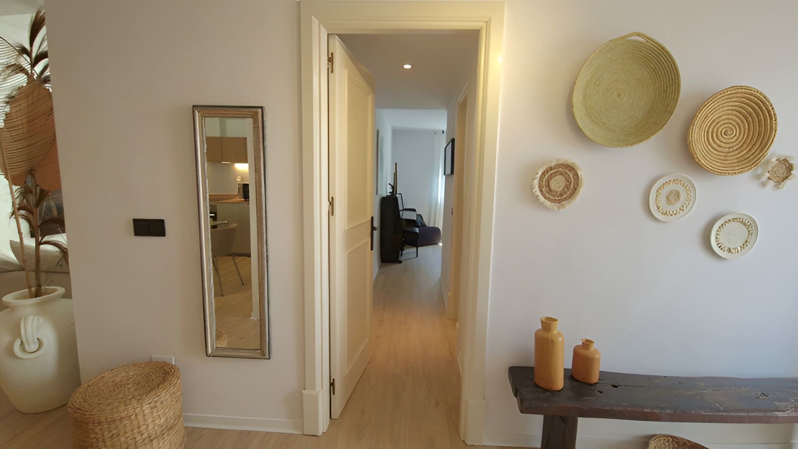 4 bedroom Apartment for sale in Nueva Andalucia with pool garage - € 770,000 (Ref: 9735329)