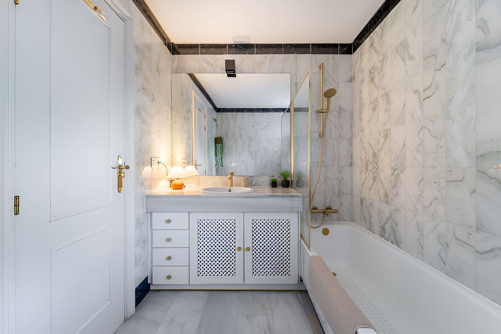 3 bedroom Penthouse for sale in Golden Mile with pool garage - € 745,000 (Ref: 9735330)