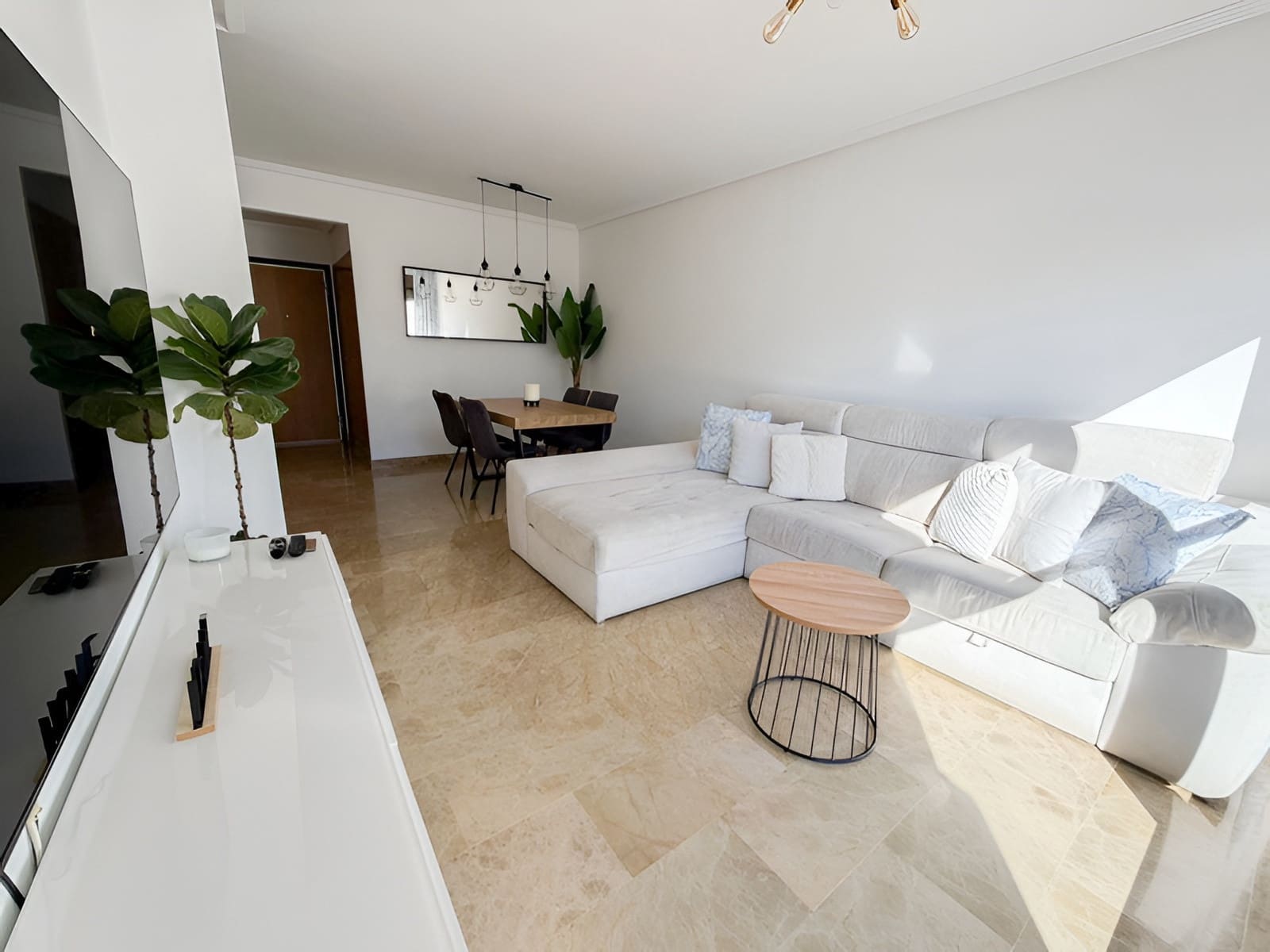 2 bedroom Apartment for sale in New Golden Mile with pool garage - € 370,000 (Ref: 9738344)