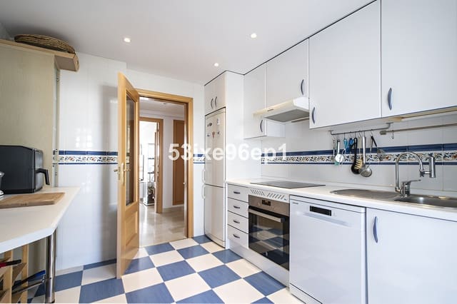 2 sovrum Lägenhet till salu i Selwo, Estepona med pool garage - 375 000 € (Ref: 9741590)