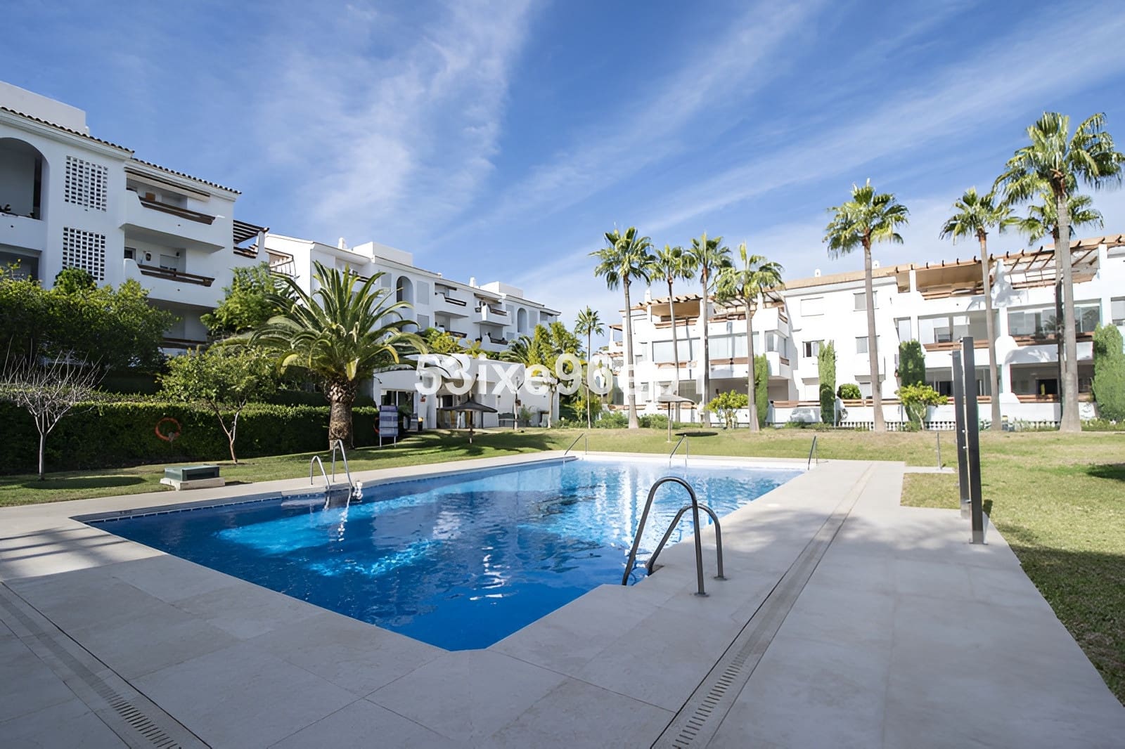 2 sovrum Lägenhet till salu i New Golden Mile med pool garage - 375 000 € (Ref: 9741590)