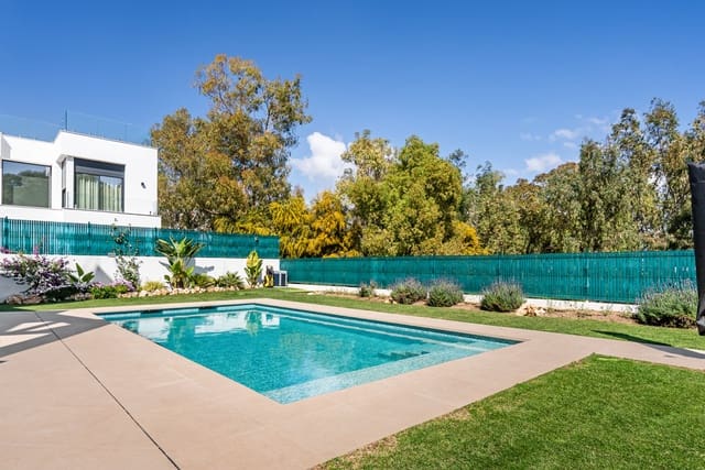 4 chambre Villa/Maison à vendre à New Golden Mile, Estepona avec piscine garage - 2 400 000 € (Ref: 9747722)