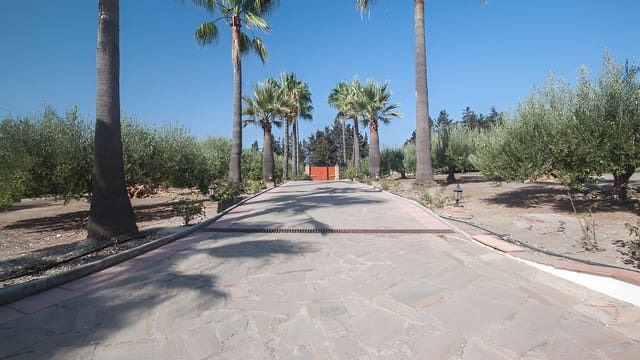 3 camera da letto Finca/Casa di Campagna in vendita in El Padrón, Estepona con piscina garage - 2.000.000 € (Rif: 9788213)