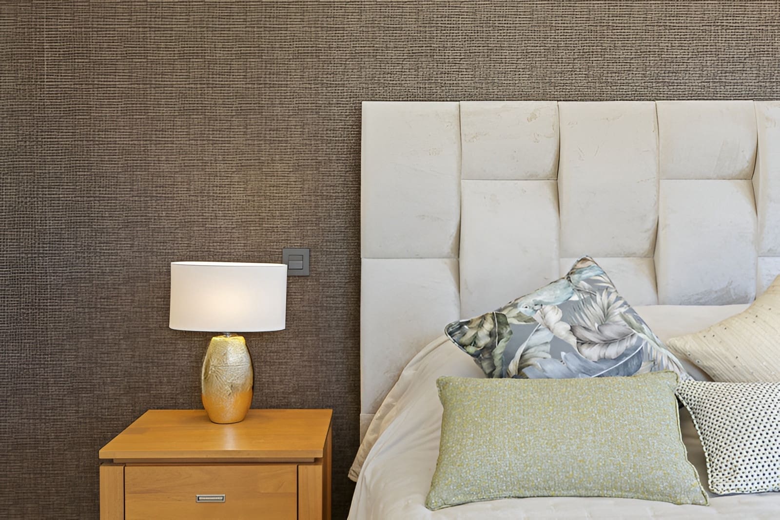 5 soverom Villa til salgs i El Paraiso med svømmebasseng garasje - € 1 998 000 (Ref: 9788214)