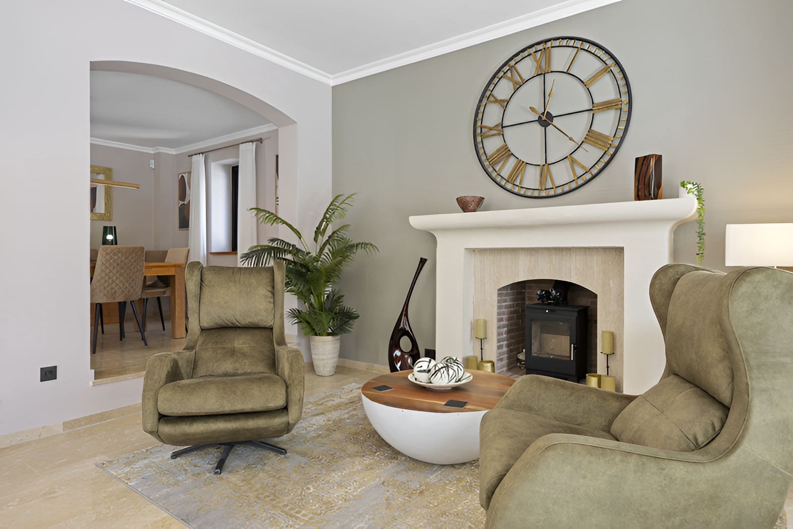 5 soverom Villa til salgs i El Paraiso med svømmebasseng garasje - € 1 998 000 (Ref: 9788214)