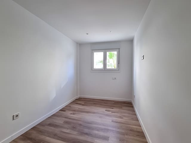 3 quarto Apartamento para venda em Torreblanca, Fuengirola com garagem - 430 000 € (Ref: 9788215)